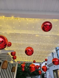 Christmas Table Decorations Dubai